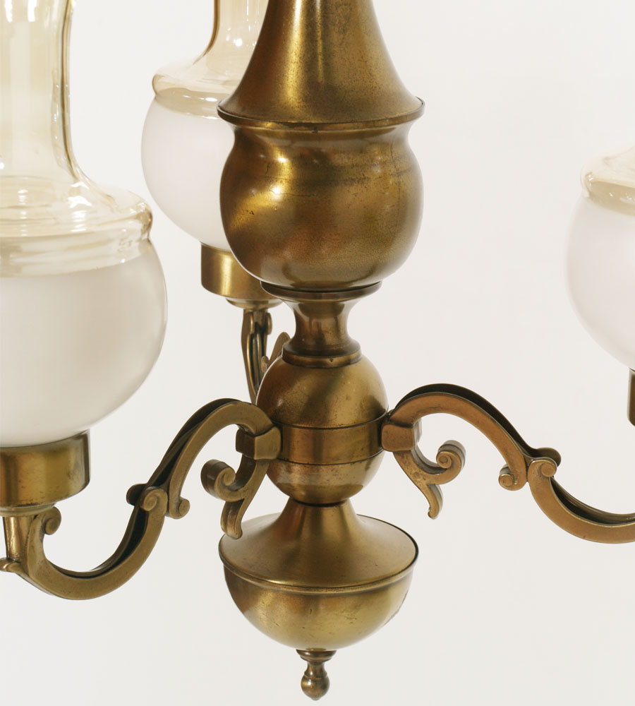 Lampadario vintage ottone 3 luci con paralumi vetro liberty anni ...