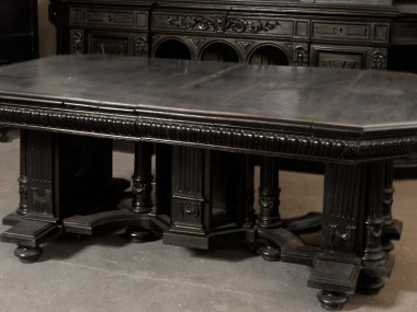 antique-renaissance-furniture-palladian-diningroom-MAN28-4