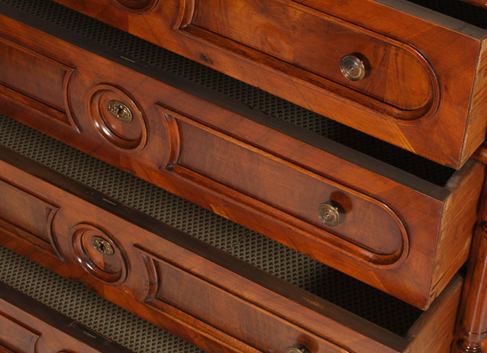 Italian Antique Chest Of Drawers Commode Dresser